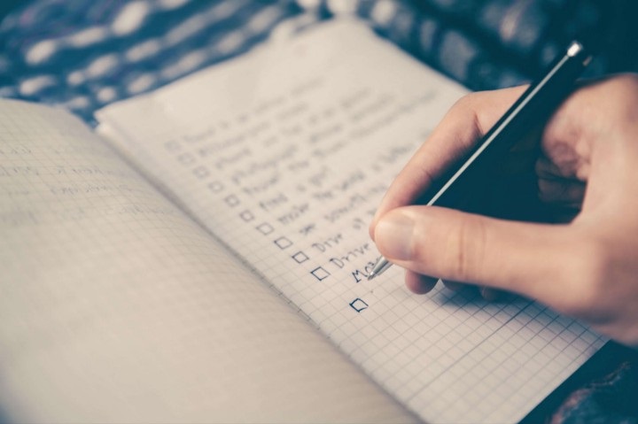 Tips for creating a daily schedule & following a routine
